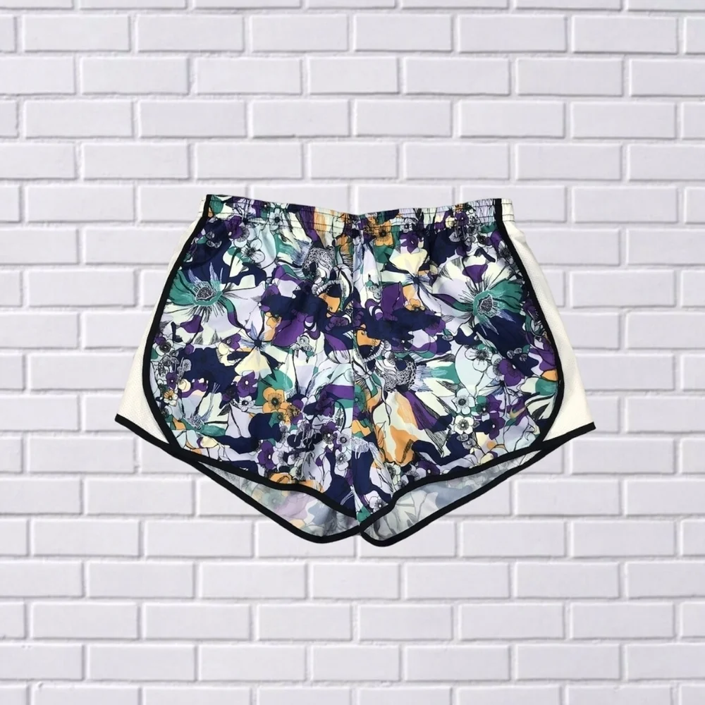 Nike Dri-FIT Tempo Girls Purple Floral Shorts